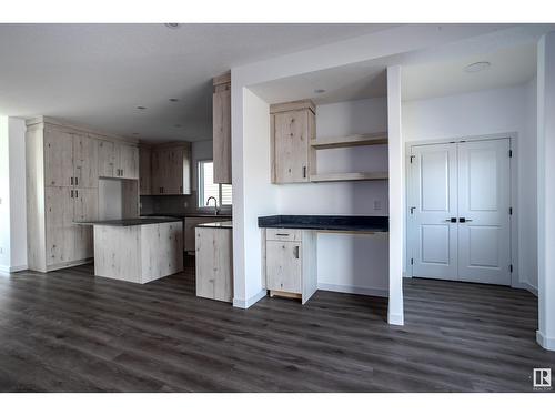 18,22,26 Eden Li, Fort Saskatchewan, AB - Indoor Photo Showing Kitchen