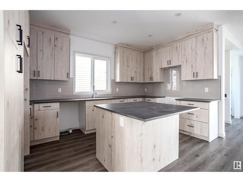 18,22,26 Eden Li, Fort Saskatchewan, AB - Indoor Photo Showing Kitchen