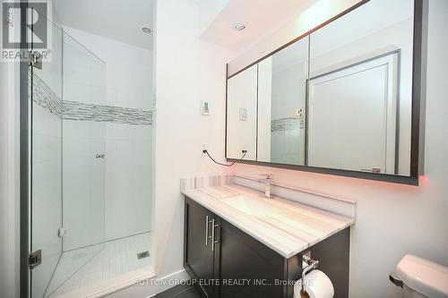 5 - 4070 Parkside Village Drive, Mississauga, ON - Indoor Photo Showing Bathroom