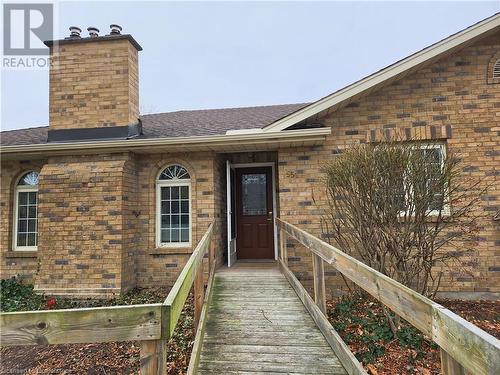 View of entrance to property - 551 Hallmark Drive, Waterloo, ON - Outdoor