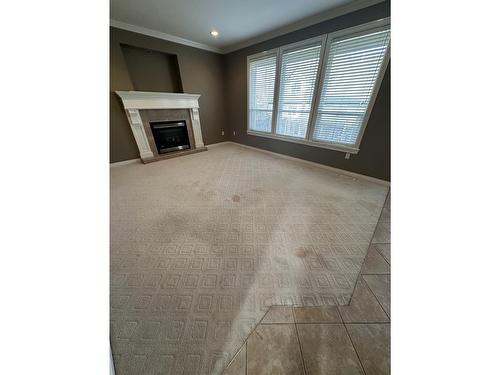 14913 23 Avenue, Surrey, BC - Indoor With Fireplace