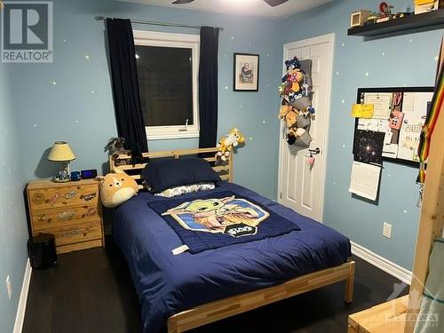 32 Solaris Drive, Kanata, ON - Indoor Photo Showing Bedroom