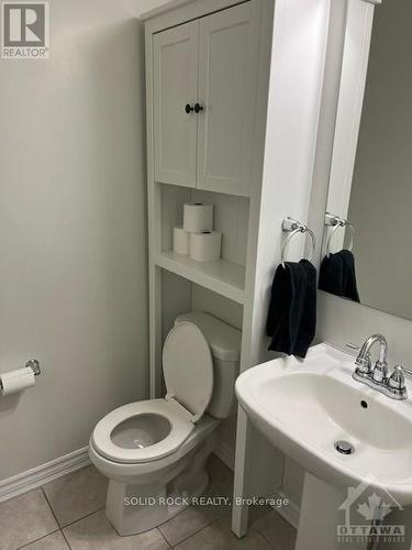 32 Solaris Drive, Ottawa, ON - Indoor Photo Showing Bathroom