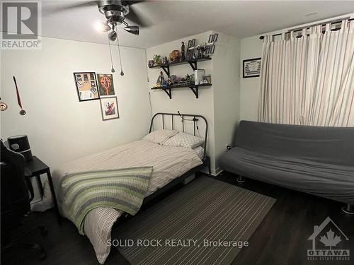 32 Solaris Drive, Ottawa, ON - Indoor Photo Showing Bedroom