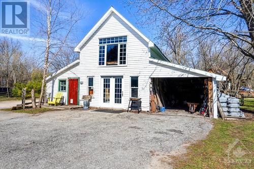 Big two-store building for storage, or projects - 21 Craig Street, Perth, ON - Outdoor