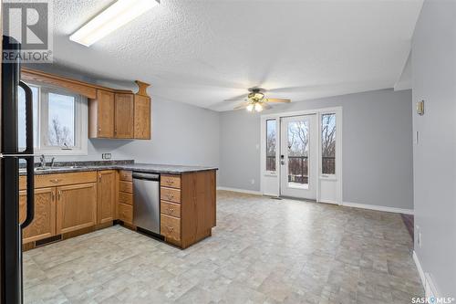 20113 305 Highway, Corman Park Rm No. 344, SK - Indoor Photo Showing Kitchen