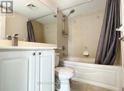 905 - 15 Greenview Avenue, Toronto, ON - Indoor Photo Showing Bathroom