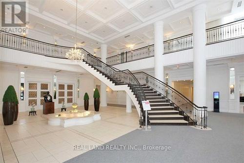 905 - 15 Greenview Avenue, Toronto, ON - Indoor Photo Showing Other Room