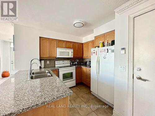 905 - 15 Greenview Avenue, Toronto, ON - Indoor Photo Showing Kitchen With Double Sink