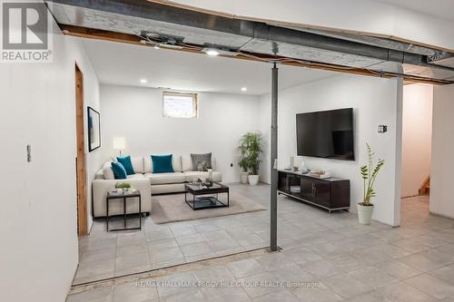 5 Glendale Avenue, Essa, ON - Indoor Photo Showing Basement