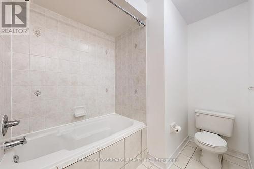 2576 Bur Oak Avenue, Markham, ON - Indoor Photo Showing Bathroom