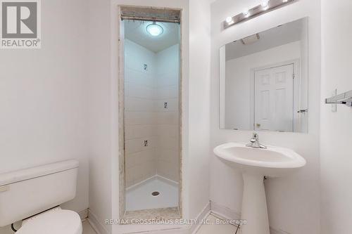 2576 Bur Oak Avenue, Markham, ON - Indoor Photo Showing Bathroom