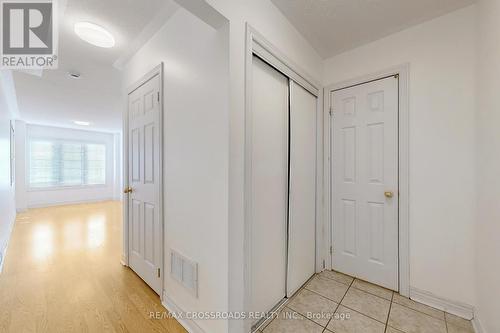 2576 Bur Oak Avenue, Markham, ON - Indoor Photo Showing Other Room