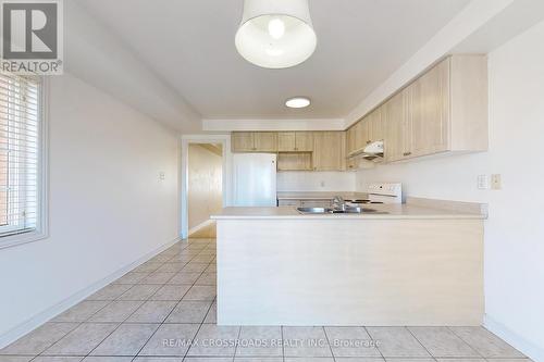 2576 Bur Oak Avenue, Markham, ON - Indoor Photo Showing Kitchen With Double Sink