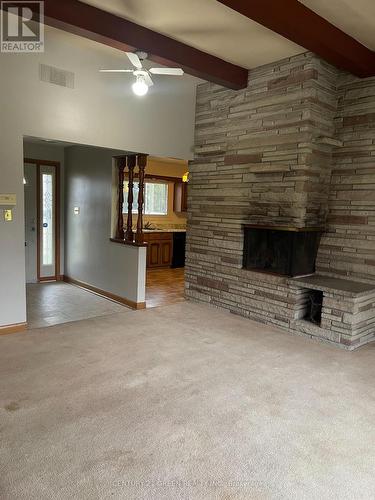 142 St Davids Road, St. Catharines, ON - Indoor Photo Showing Other Room With Fireplace