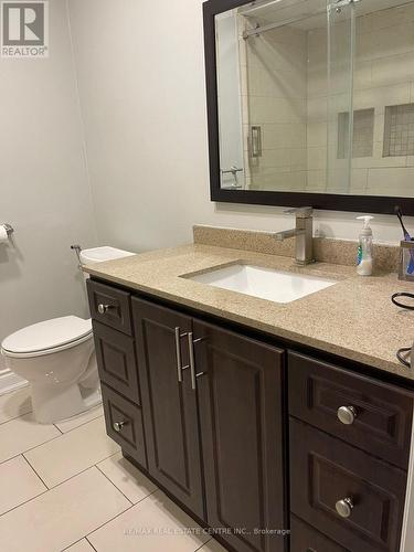 261 Hollymount Drive, Mississauga, ON - Indoor Photo Showing Bathroom