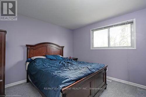 1326 Consort Crescent, Burlington, ON - Indoor Photo Showing Bedroom