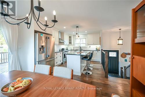 9 Kiwanis Avenue, Norfolk, ON - Indoor Photo Showing Dining Room