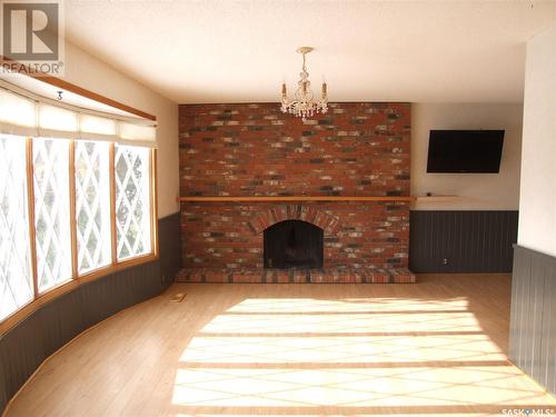 201 8Th Street W, Leader, SK - Indoor With Fireplace