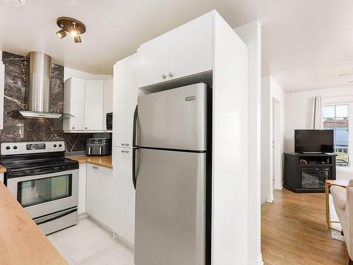 Kitchen - 172 57E Avenue, Pointe-Calumet, QC - Indoor Photo Showing Kitchen