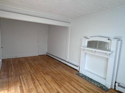 Master bedroom - 4411 Av. De Lorimier, Montréal (Le Plateau-Mont-Royal), QC - Indoor Photo Showing Other Room