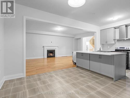 925 Knights Lane, Woodstock, ON - Indoor Photo Showing Kitchen