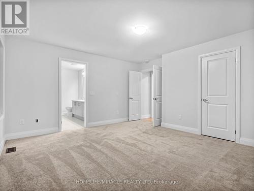 925 Knights Lane, Woodstock, ON - Indoor Photo Showing Other Room