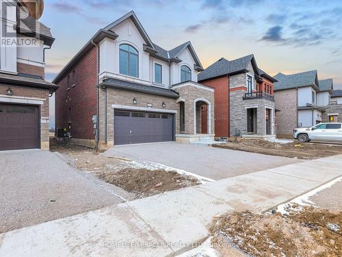 925 Knights Lane, Woodstock, ON - Outdoor With Facade