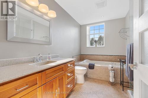 1772 Perth Rd 139 Road, St. Marys, ON - Indoor Photo Showing Bathroom