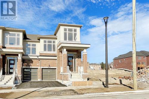 1012 Crownest Hollow, Pickering, ON - Outdoor With Facade