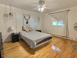 Master bedroom - 