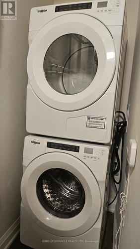 216 - 118 Summersides Boulevard, Pelham, ON - Indoor Photo Showing Laundry Room