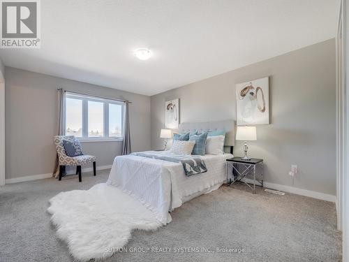 913 Robert Ferrie Drive, Kitchener, ON - Indoor Photo Showing Bedroom