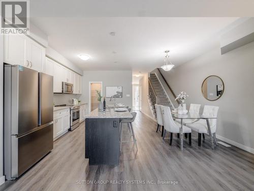 913 Robert Ferrie Drive, Kitchener, ON - Indoor Photo Showing Kitchen With Stainless Steel Kitchen