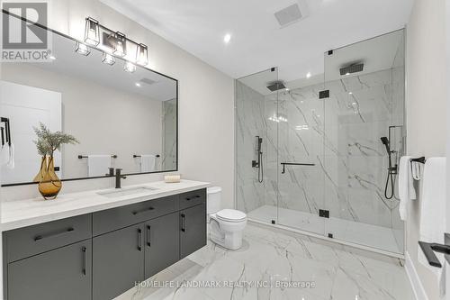 250 Jones Street, Oakville, ON - Indoor Photo Showing Bathroom