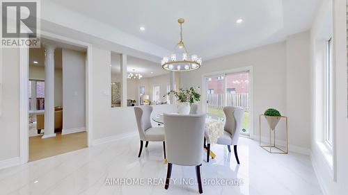 592 Highglen Avenue, Markham, ON - Indoor Photo Showing Dining Room