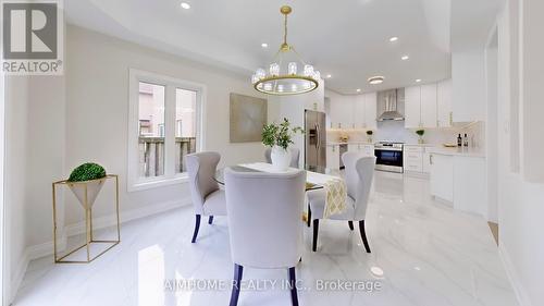 592 Highglen Avenue, Markham, ON - Indoor Photo Showing Dining Room