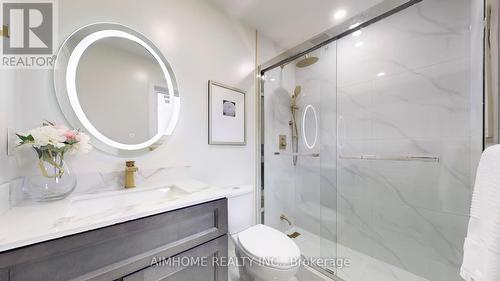 592 Highglen Avenue, Markham, ON - Indoor Photo Showing Bathroom