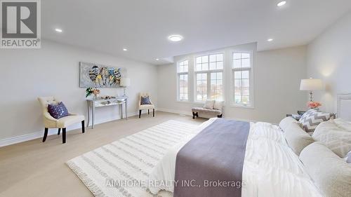 592 Highglen Avenue, Markham, ON - Indoor Photo Showing Bedroom