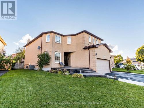 55 Castlehill Road, Brampton, ON - Outdoor