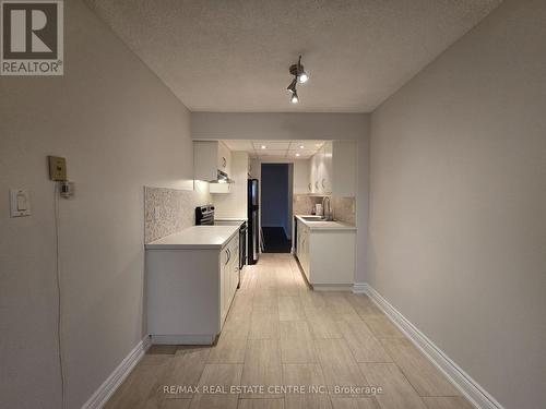 903 - 820 Burnhamthorpe Road, Toronto, ON - Indoor Photo Showing Other Room