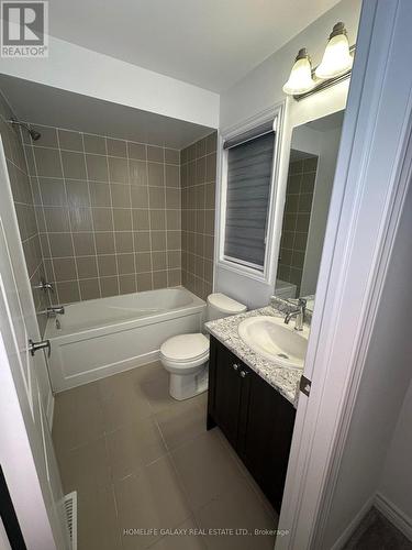 8 Corbett Street, Southgate, ON - Indoor Photo Showing Bathroom