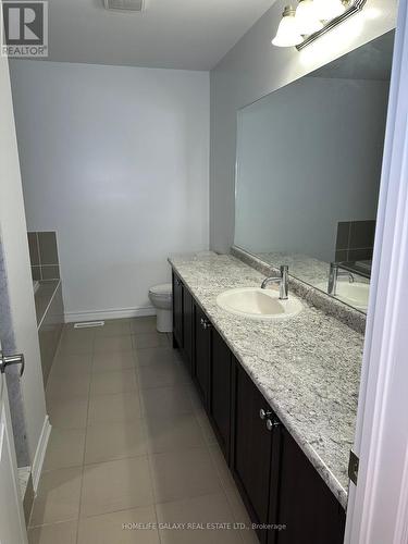 8 Corbett Street, Southgate, ON - Indoor Photo Showing Bathroom