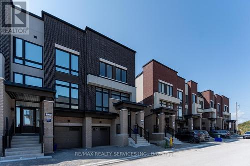 723 Heathrow Path, Oshawa, ON - Outdoor With Facade