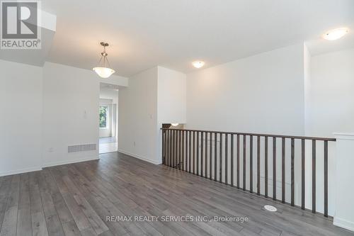 723 Heathrow Path, Oshawa, ON - Indoor Photo Showing Other Room