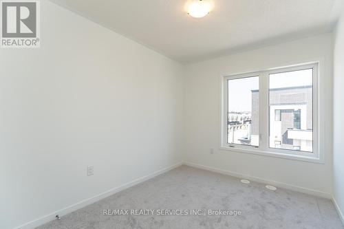 723 Heathrow Path, Oshawa, ON - Indoor Photo Showing Other Room