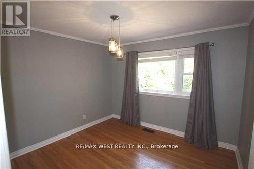 291 Dixon Boulevard, Newmarket, ON - Indoor Photo Showing Other Room