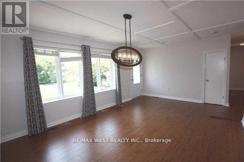 291 Dixon Boulevard, Newmarket, ON - Indoor Photo Showing Other Room