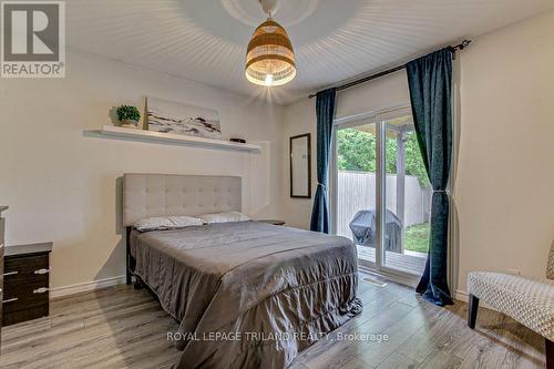 173 Fergus Avenue E, Kitchener, ON - Indoor Photo Showing Bedroom