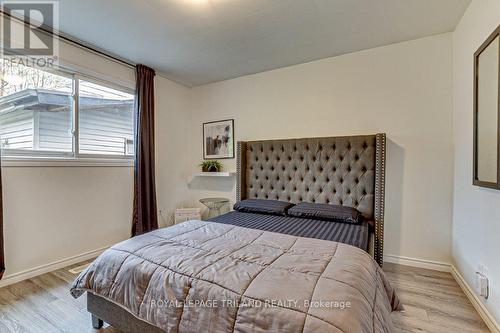 173 Fergus Avenue E, Kitchener, ON - Indoor Photo Showing Bedroom